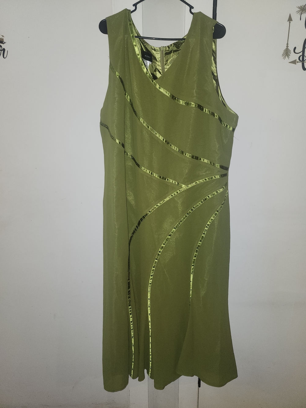 Astro Olive Green Two-Piece Evening Dress - Picture 2 of 5